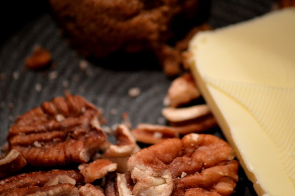 Candied Pecans for the Gorgonzola, Brandy-Apple, Candied Pecan Flatbread