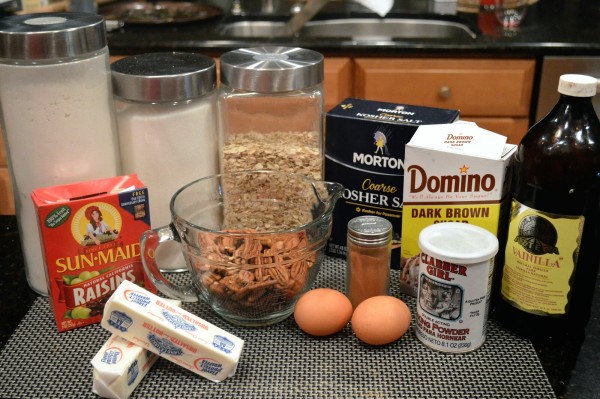 What you need for the Raisin Pecan Oatmeal Cookies