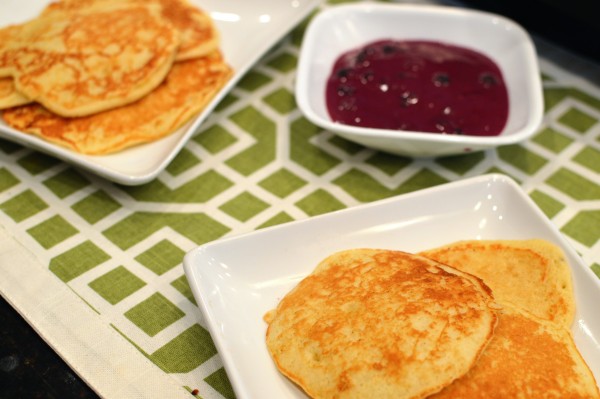 Sugar-Free Almond Flour Pancakes | That Square Plate