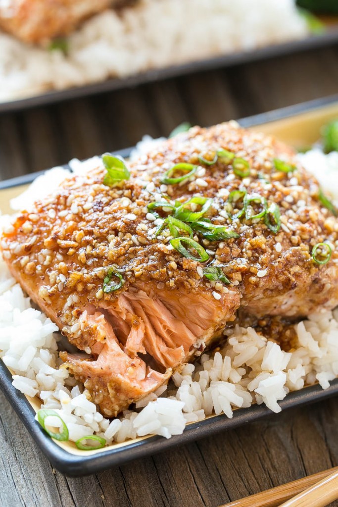 Almond Crusted Salmon with Honey Garlic Sauce