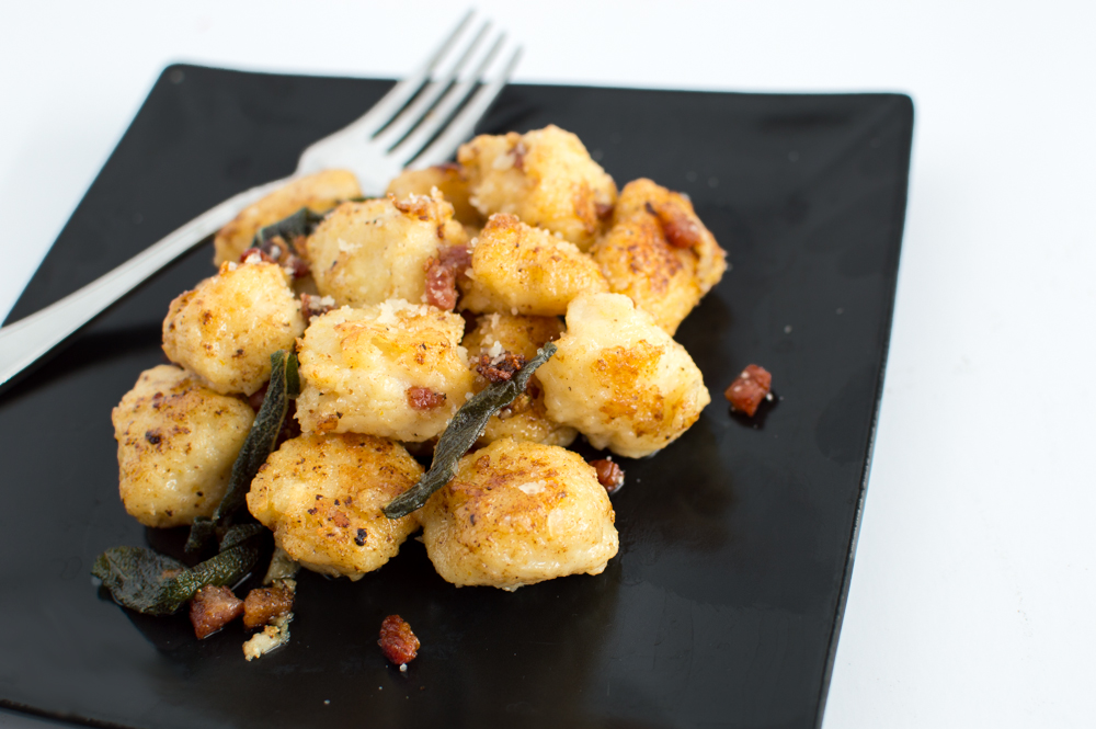 Geoffrey Zakarian is one of my favorite chefs and TV personalities, and he really knows what he's doing with this ricotta gnocchi recipe from the January 2016 edition of Food & Wine magazine.