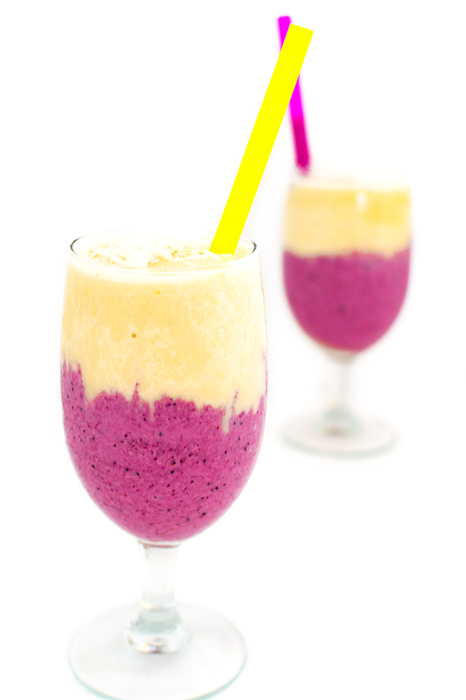 Banana-Berry Layered Smoothie (8)